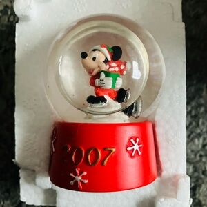 JCPenney 2007 Red Holiday Snow Globe with Mickey Mouse